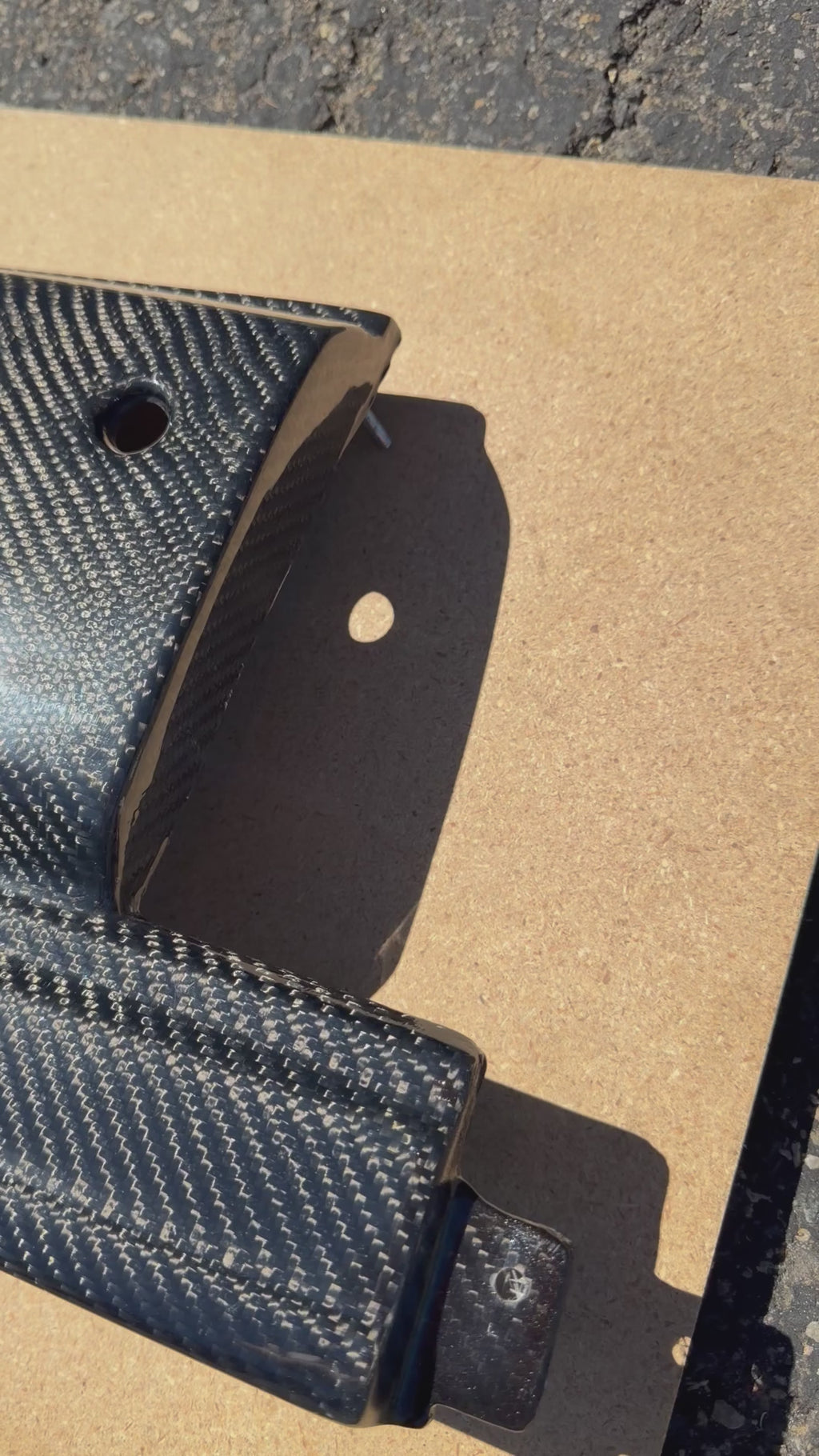 DPG Center Tail Light Garnish/License Plate Holder/Trim Moulding 1989-1992 - MK3 Toyota Supra (A70)